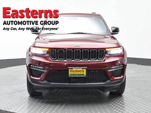 Used 2022 Jeep Grand Cherokee Limited 4xe AWD/4WD image 2