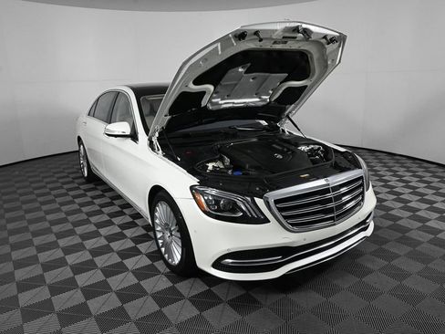Used 2018 Mercedes-Benz S 560 Sedan image 33