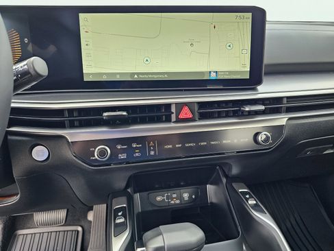 New 2025 Kia Sorento S image 20