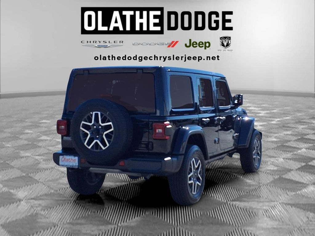 Used 2026 Jeep Wrangler Unlimited Sahara AWD/4WD image 29