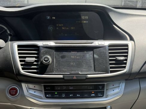 Used 2014 Honda Accord EX-L image 17