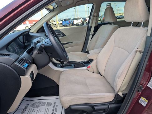 Used 2013 Honda Accord LX image 8