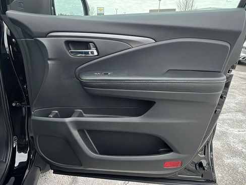 New 2026 Honda Ridgeline RTL image 12