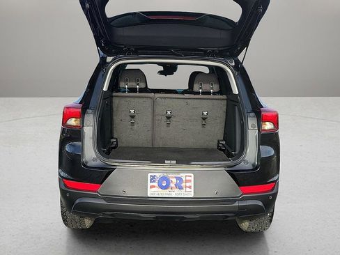 Used 2024 Chevrolet TrailBlazer LS w/ LS Convenience Package image 8