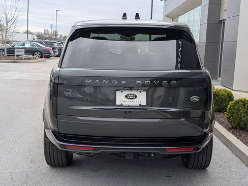 Used 2023 Land Rover Range Rover SE AWD/4WD image 6