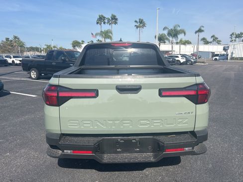 Used 2022 Hyundai Santa Cruz SEL Premium image 6