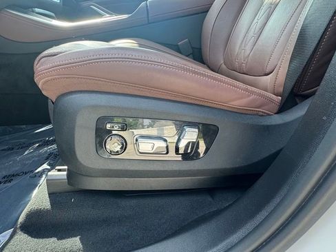 Used 2024 BMW X5 xDrive50e w/ Executive Package AWD/4WD image 23