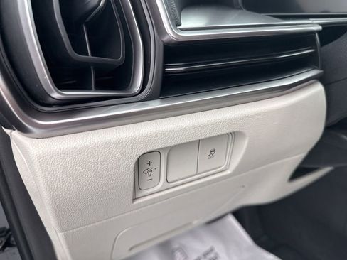 Used 2024 Kia Sorento S w/ Panoramic Sunroof Package FWD image 20
