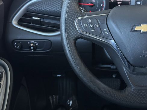 Used 2023 Chevrolet Malibu LT image 24