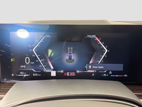 New 2026 BMW X5 xDrive40i w/ M Sport Package image 10