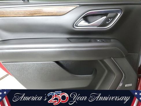 Used 2022 Chevrolet Tahoe High Country AWD/4WD image 10