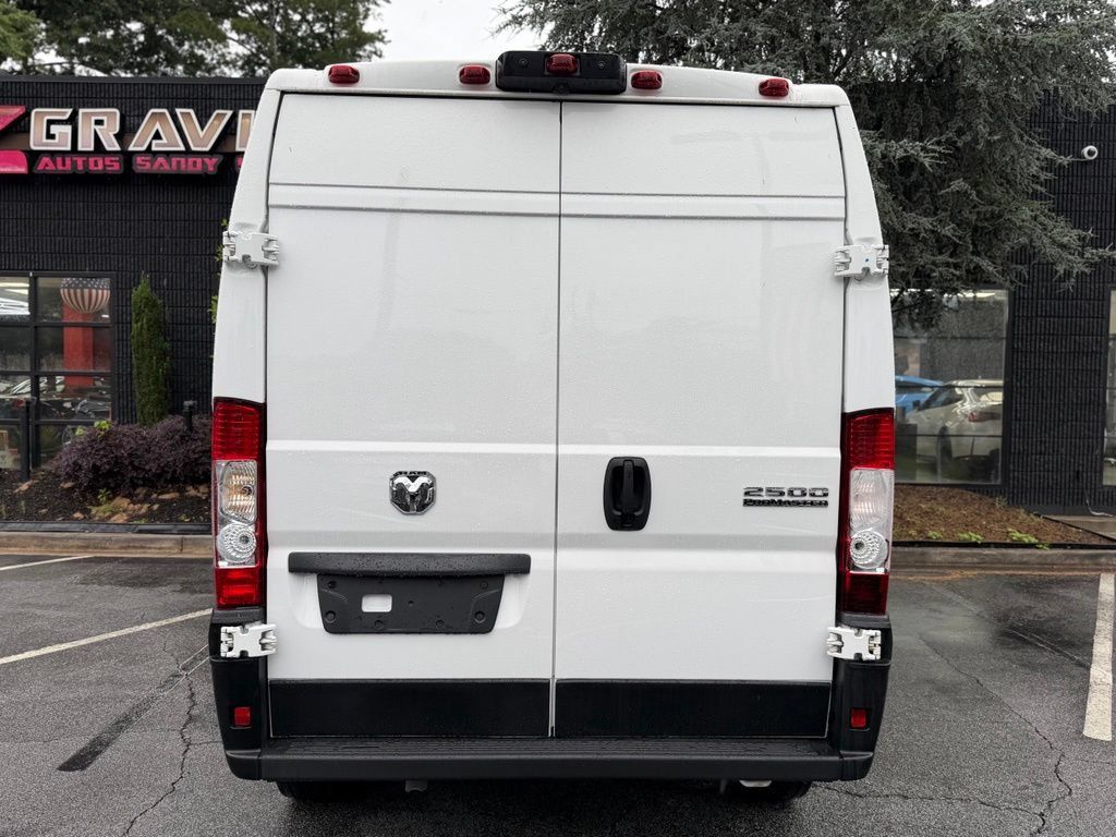 Used 2023 RAM ProMaster 2500 FWD image 14