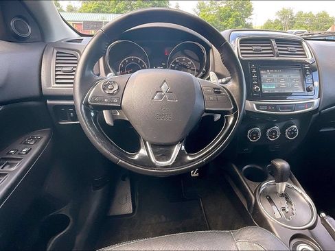 Used 2017 Mitsubishi Outlander Sport SEL AWD/4WD image 5