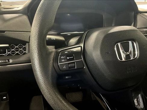 Used 2023 Honda Accord EX image 11