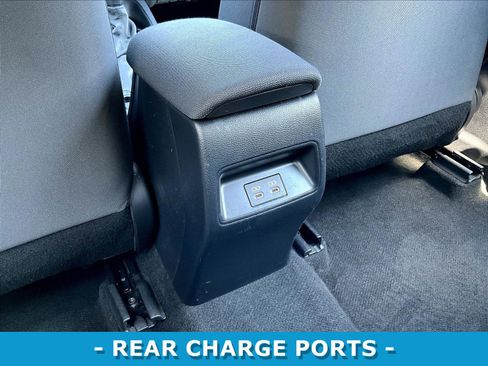 Used 2024 Toyota Corolla LE FWD image 10