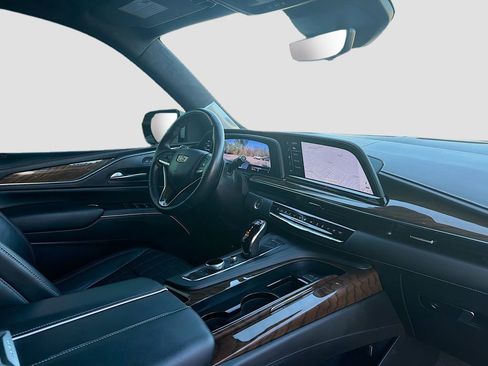 Certified 2023 Cadillac Escalade ESV Sport Platinum w/ LPO, ONYX Package image 33