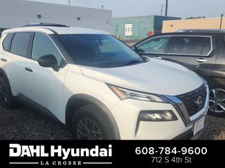 Used 2023 Nissan Rogue S AWD/4WD video 1