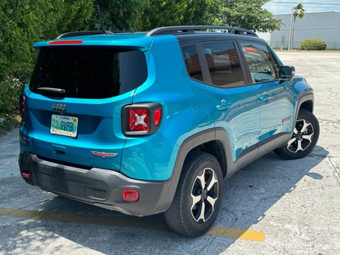 Used 2021 Jeep Renegade Trailhawk image 16