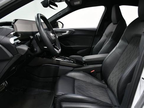 Used 2025 Audi S5 Premium Plus w/ Premium Plus Package AWD/4WD image 32