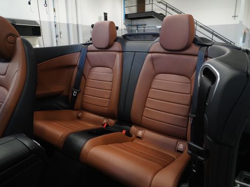 Used 2020 Mercedes-Benz C 300 4MATIC Cabriolet image 16