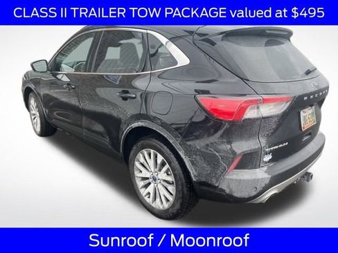 Certified 2022 Ford Escape Titanium w/ Class II Trailer Tow Package image 4