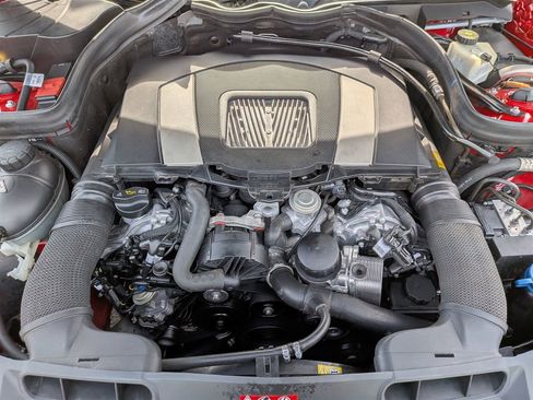 Used 2011 Mercedes-Benz C 350 Sport image 32