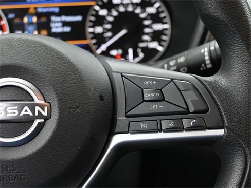 Used 2023 Nissan Altima 2.5 SV image 20