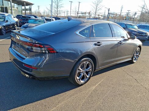 Used 2024 Honda Accord EX-L image 6