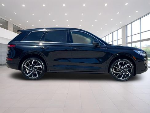 Certified 2025 Lincoln Corsair Grand Touring w/ Equipment Group 302A AWD/4WD image 3