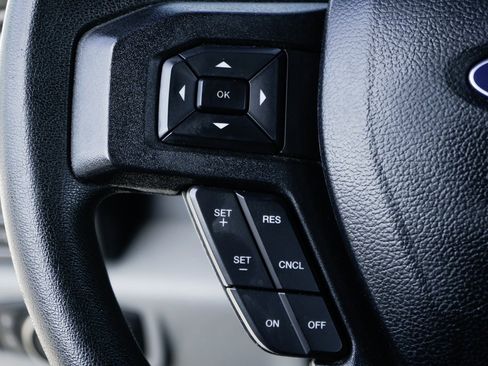 Used 2020 Ford F350 XLT w/ XLT Value Package image 20