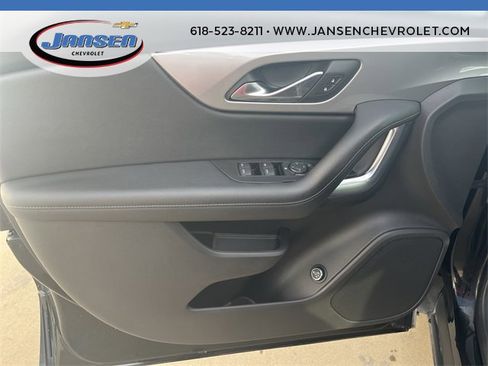 Used 2019 Chevrolet Blazer LT w/ Sun and Wheels Package image 22