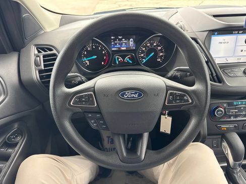 Certified 2018 Ford Escape SE w/ SE Sync 3 Package AWD/4WD image 29