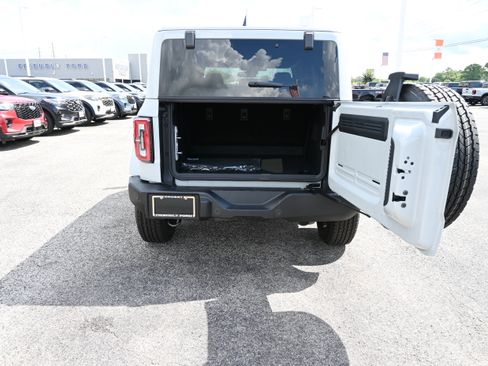 New 2026 Ford Bronco Outer Banks AWD/4WD image 6