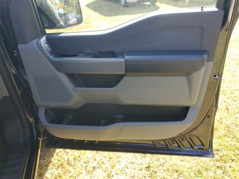 Used 2023 Ford F150 XLT image 35