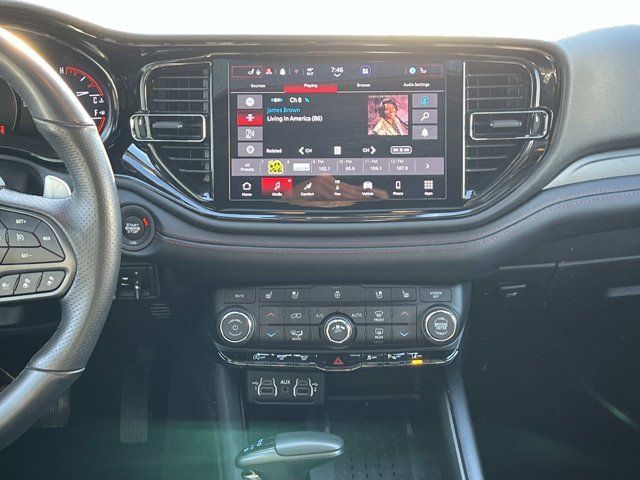 Used 2025 Dodge Durango GT AWD/4WD image 15