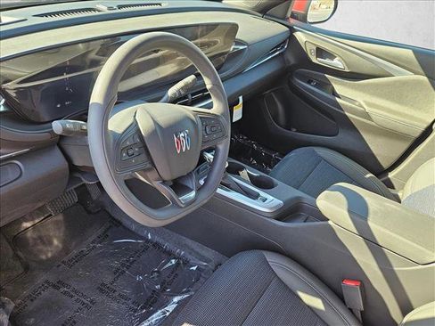 Used 2026 Buick Envista Preferred w/ Advanced Safety Package FWD image 10