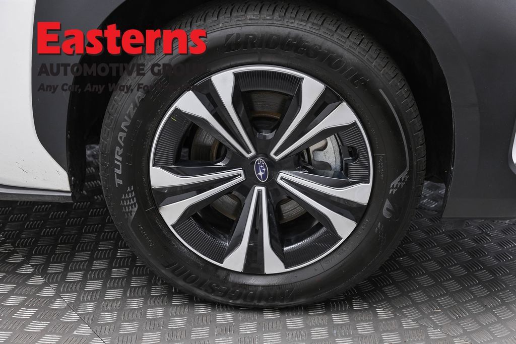 Used 2023 Subaru Solterra AWD image 30