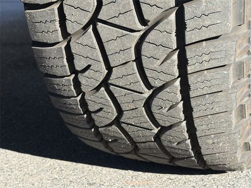 Used 2013 Toyota 4Runner SR5 image 9