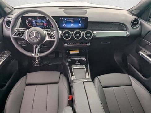 New 2026 Mercedes-Benz GLB 250 image 13