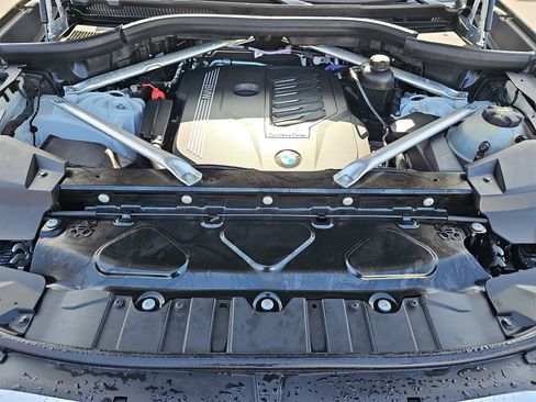 Used 2023 BMW X5 sDrive40i image 32