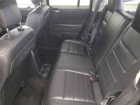 Used 2015 Jeep Patriot High Altitude image 18