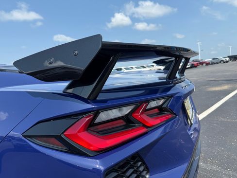 Used 2025 Chevrolet Corvette Stingray Preferred Cpe w/ Chrome Exterior Badge Package RWD image 20