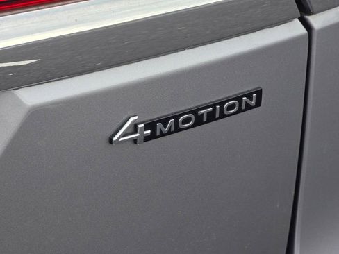 Used 2023 Volkswagen Atlas SE AWD/4WD image 15