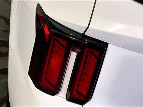 Certified 2024 Kia Sorento S FWD image 27