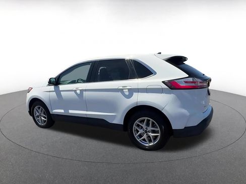 Used 2024 Ford Edge SEL AWD/4WD image 8