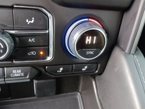 Used 2023 Chevrolet Tahoe Z71 w/ Z71 Off-Road Package image 26