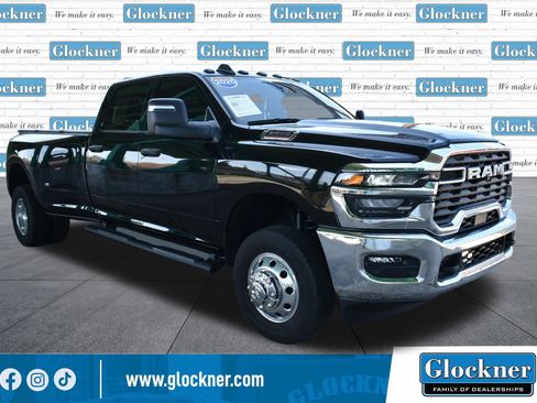 Used 2025 RAM 3500 Tradesman AWD/4WD image 3