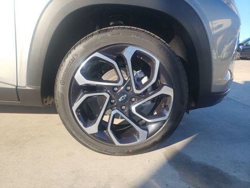 New 2026 Chevrolet Trax RS image 14