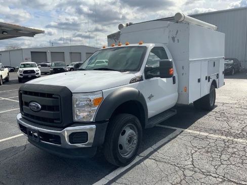Used 2015 Ford F450 XL w/ Power Equipment Group RWD image 2