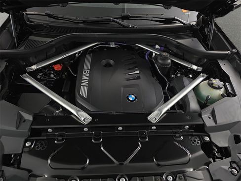 New 2026 BMW X5 xDrive40i w/ M Sport Package image 30